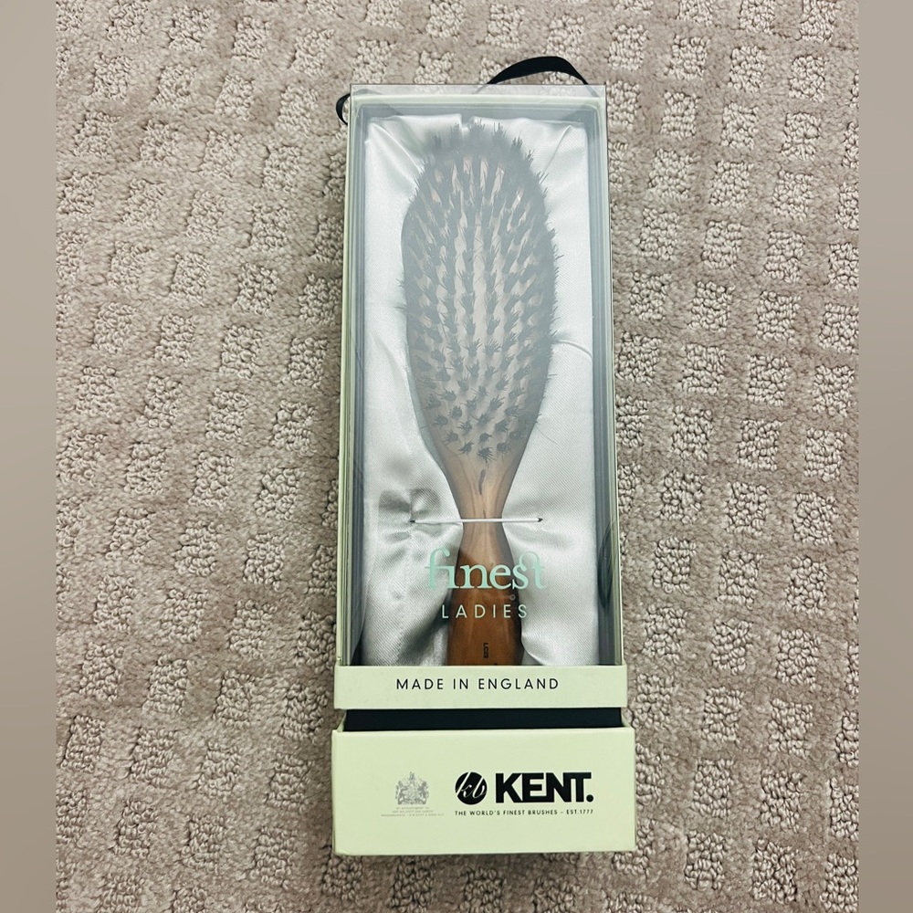 NWT Kent LC22 Finest Hair Brush